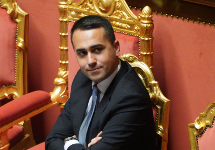 Imagoeconomica di maio riduzione parlamentari