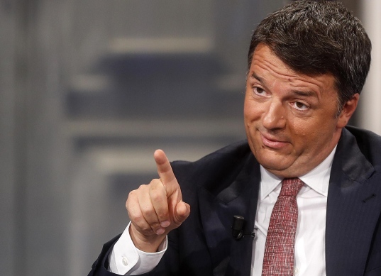 Matteo Renzi sta spendendo tremila euro a settimana su Facebook