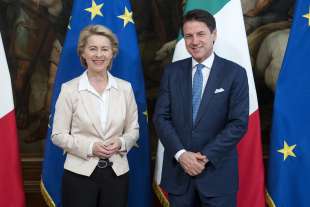 URSULA VON DER LEYEN INCONTRA GIUSEPPE CONTE