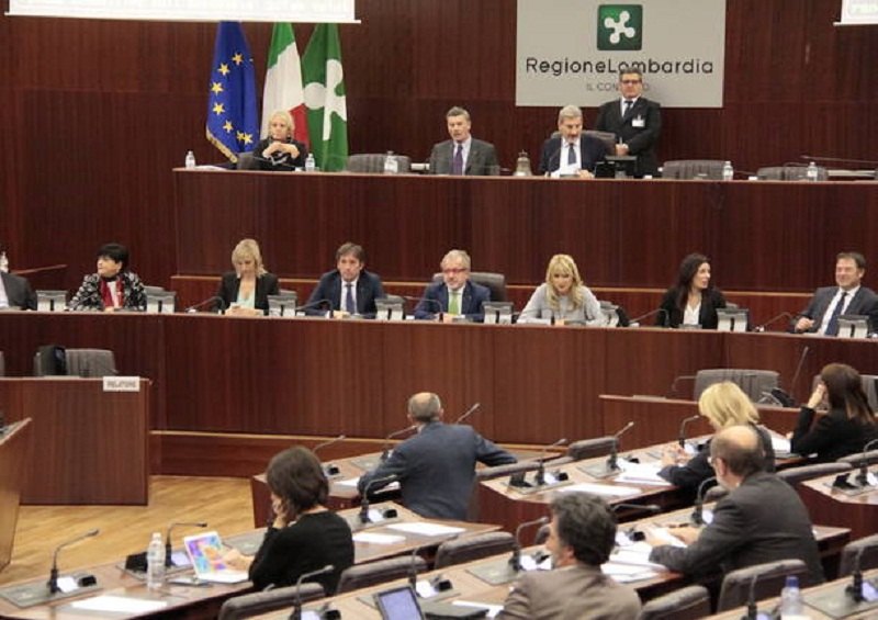 consiglio regionale lombardia guadagni